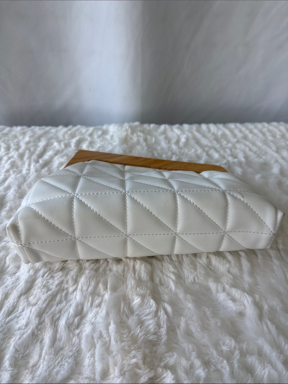 Classic Quilted Geometric Frame Clutch/Crossbody Bag - Picture 10 of 10